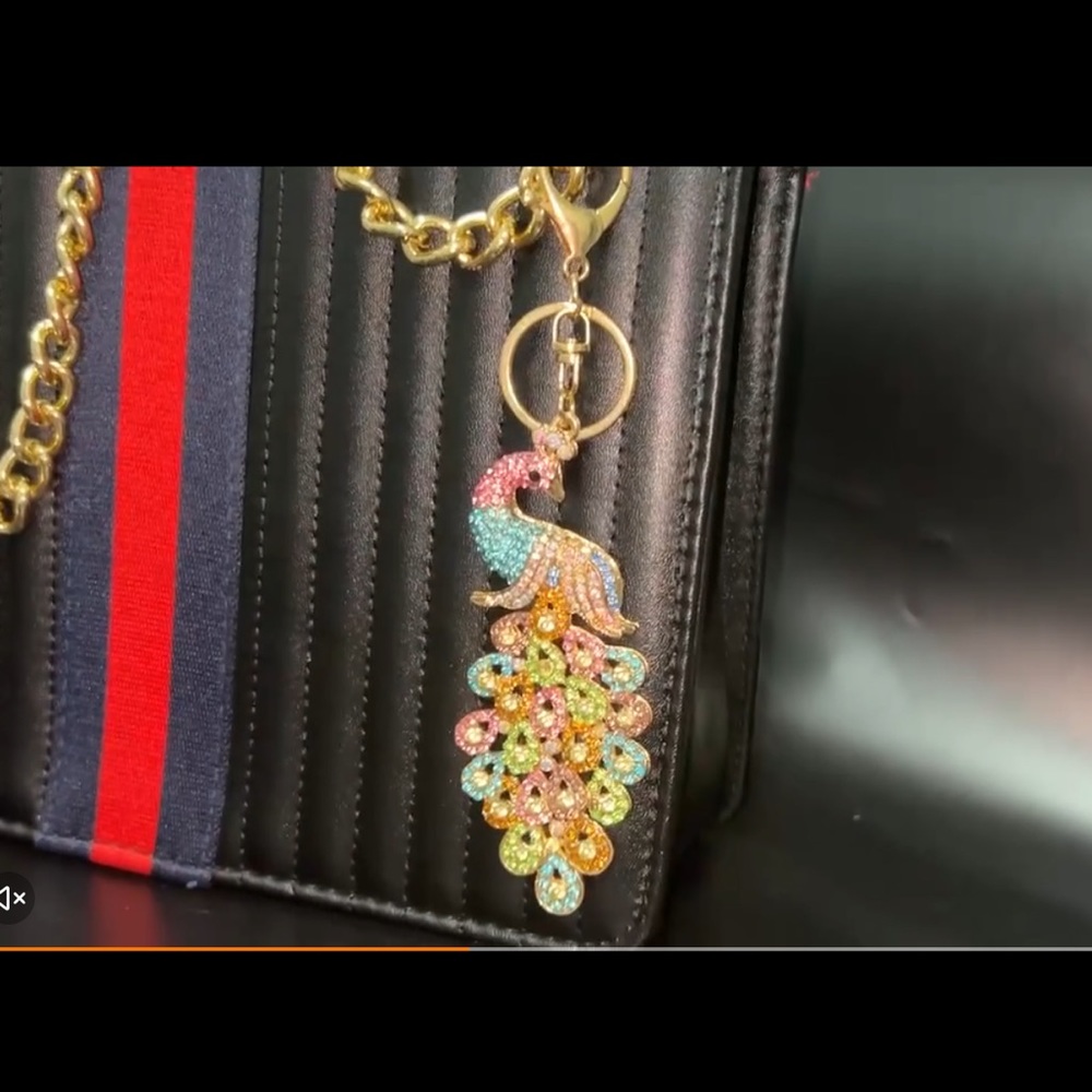 💘NWT-Beautiful Multi Colored Rhinestone Peacock Purse/Keychain💘 - Picture 4 of 5